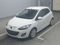 2013 Mazda Demio