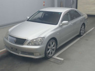 2004 Toyota Crown