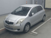 2006 Toyota Vitz