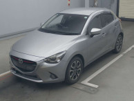 2015 Mazda Demio