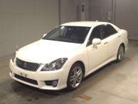 2012 Toyota Crown