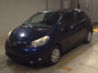 2013 Toyota Vitz