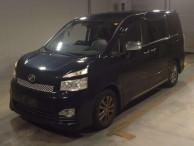 2011 Toyota Voxy