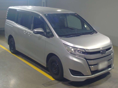 2018 Toyota Noah ZRR85G[2]