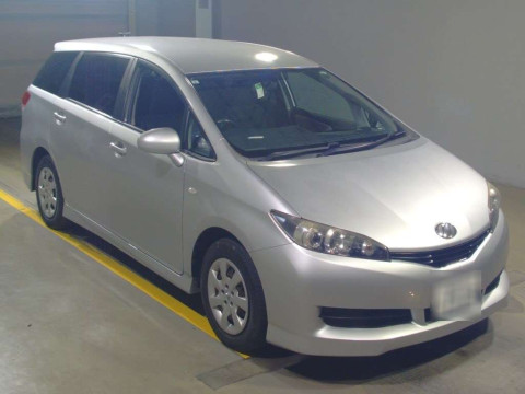 2011 Toyota Wish ZGE20G[2]