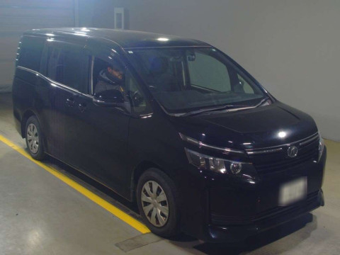 2015 Toyota Voxy ZRR80G[2]