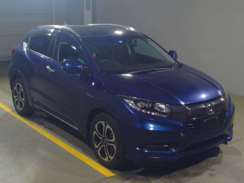 2016 Honda VEZEL RU3[2]