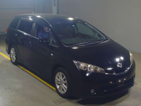 2010 Toyota Wish ZGE20W[2]