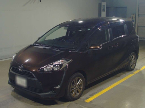 2017 Toyota Sienta NSP170G[0]