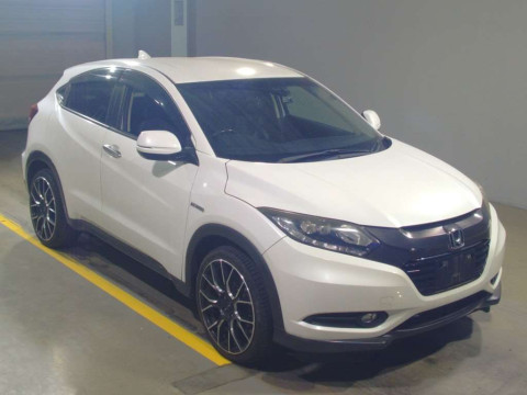 2015 Honda VEZEL RU4[2]