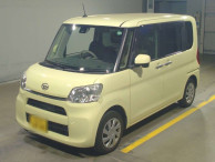 2016 Daihatsu Tanto