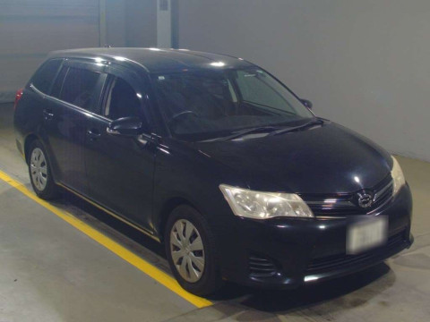 2013 Toyota Corolla Fielder NZE161G[2]