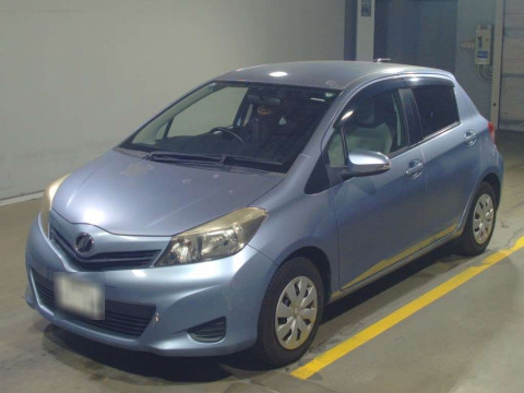 2011 Toyota Vitz KSP130[0]