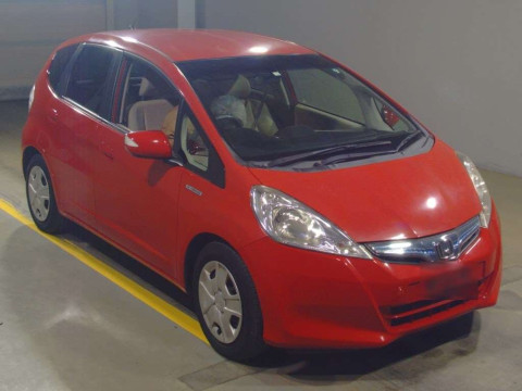 2012 Honda Fit Hybrid GP1[2]