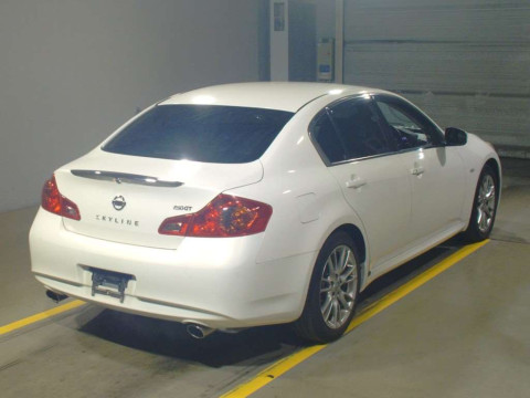 2010 Nissan Skyline V36[1]