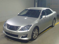 2008 Toyota Crown Hybrid