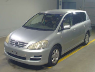 2006 Toyota Ipsum