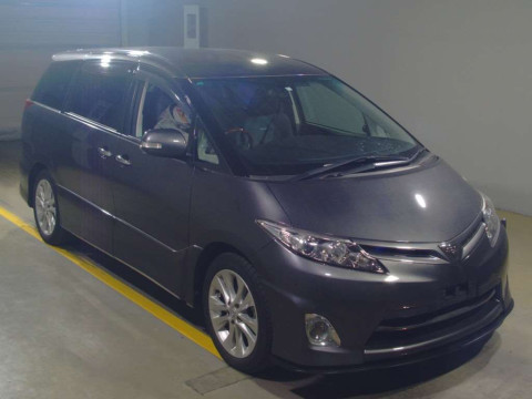 2010 Toyota Estima ACR50W[2]