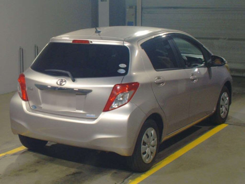 2012 Toyota Vitz KSP130[1]