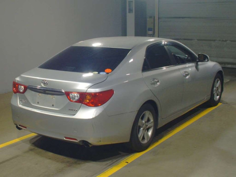 2010 Toyota Mark X GRX130[1]