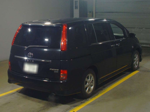 2010 Toyota Isis ZGM10W[1]