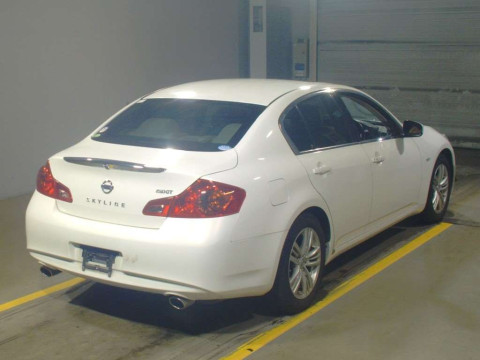 2010 Nissan Skyline V36[1]