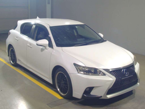 2012 Lexus CT ZWA10[2]