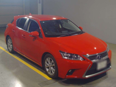 2015 Lexus CT ZWA10[2]