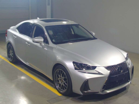 2018 Lexus IS ASE30[2]