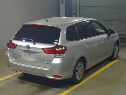 2015 Toyota Corolla Fielder NKE165G[1]