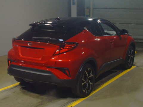 2020 Toyota C-HR NGX50[1]