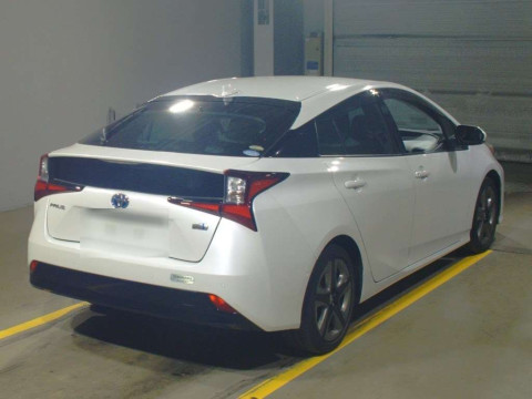 2021 Toyota Prius ZVW51[1]