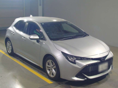 2019 Toyota Corolla Sports NRE210H[2]