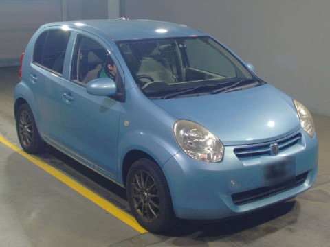 2011 Toyota Passo KGC30[2]