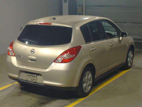 2010 Nissan Tiida C11[1]