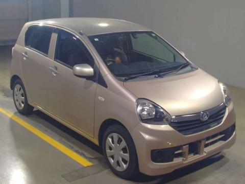 2015 Daihatsu Mira es LA310S[2]