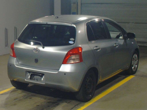 2006 Toyota Vitz SCP90[1]