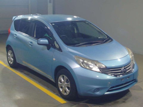 2013 Nissan Note E12[2]