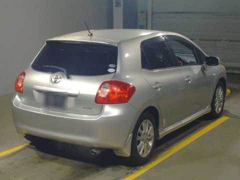 2007 Toyota Auris ZRE152H[1]