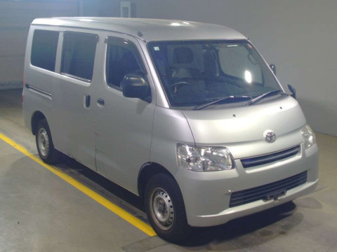 2020 Toyota Townace Van S402M[2]