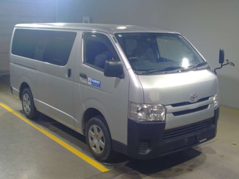 2014 Toyota Hiace Van KDH201V[2]