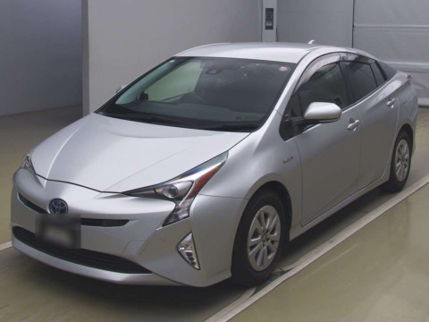 2018 Toyota Prius ZVW50[0]