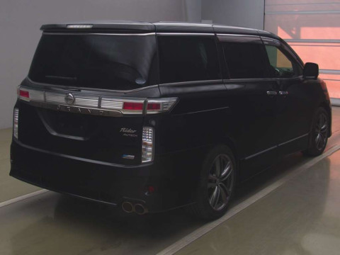 2010 Nissan Elgrand PE52[1]