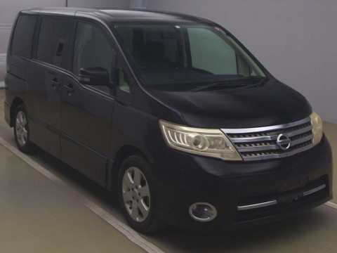 2010 Nissan Serena CC25[2]