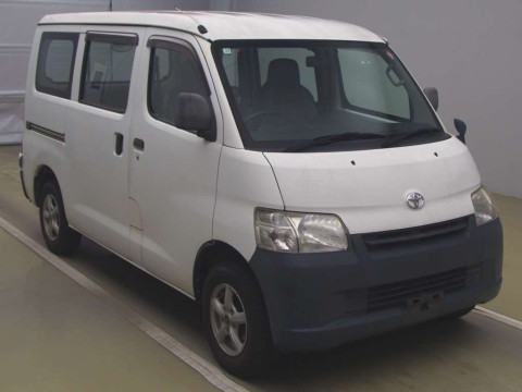 2013 Toyota Townace Van S412M[2]