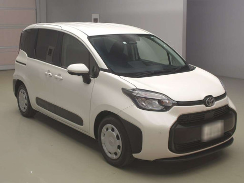 2023 Toyota Sienta MXPL10G[2]