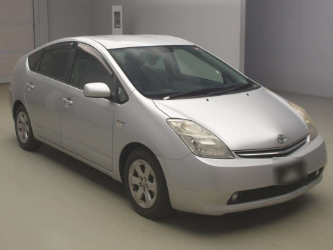 2008 Toyota Prius NHW20[2]