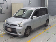 2012 Toyota Sienta