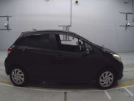 2013 Toyota Vitz