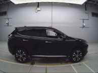 2016 Toyota Harrier